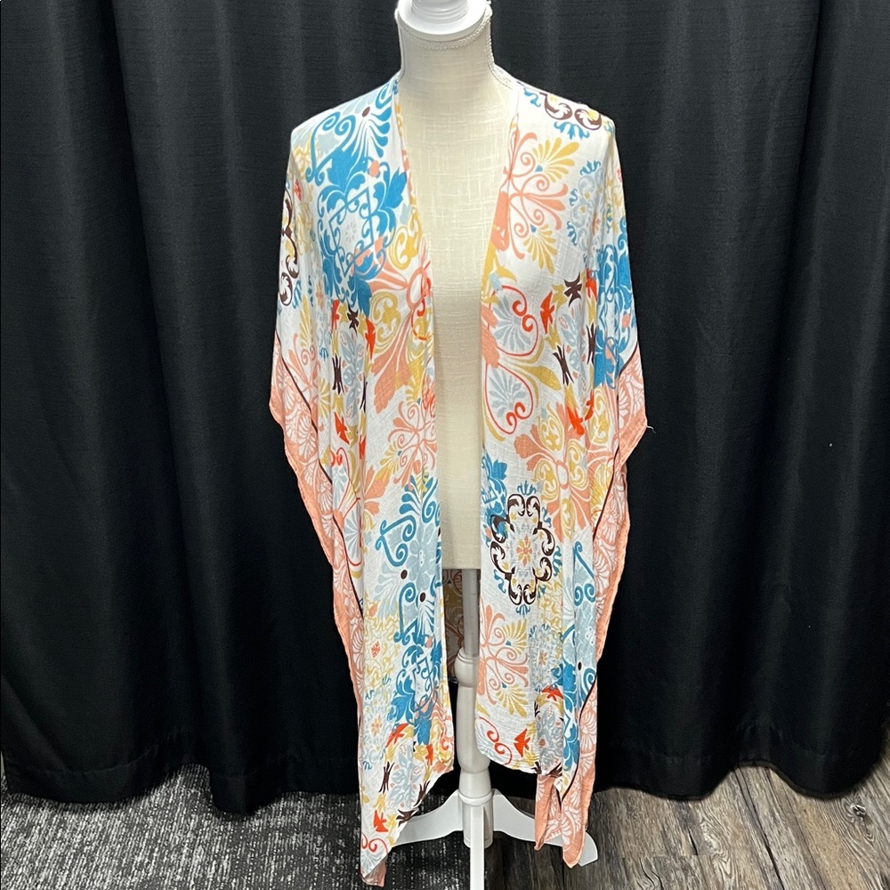 Floral and Swirl Pattern Kimono